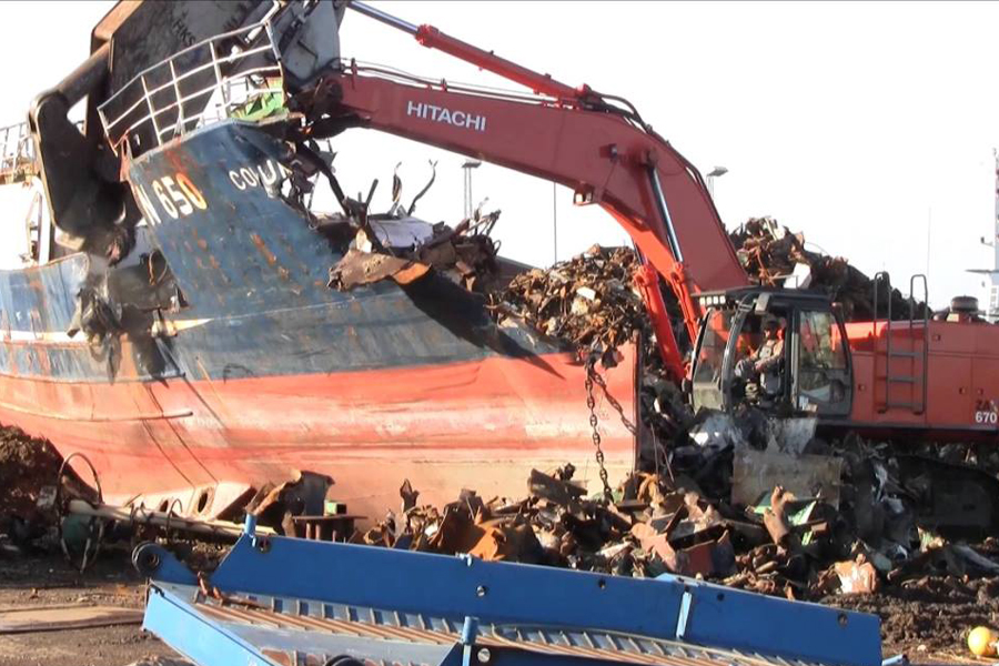 ship-recycling-disposal-01