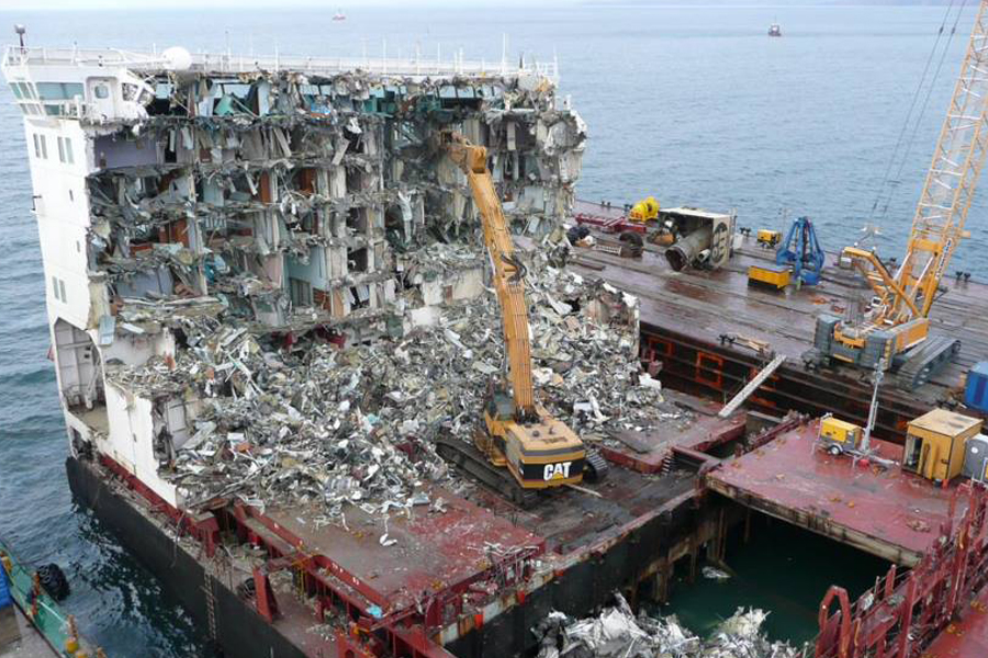 ship-recycling-disposal-02