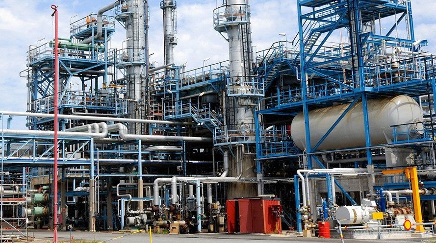 oil-refinery-17